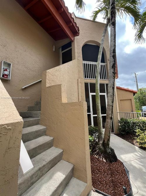 apt-201-8621 Sw 5th St, Pembroke Pines, FL, 33025-1489 | Card Image
