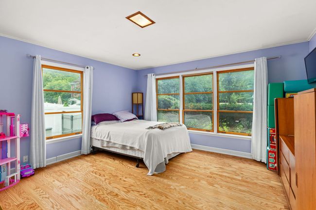545 W Elm Park Ave, House other with 2 bedrooms, 1 bathrooms and 2 parking in Elmhurst IL | Image 14