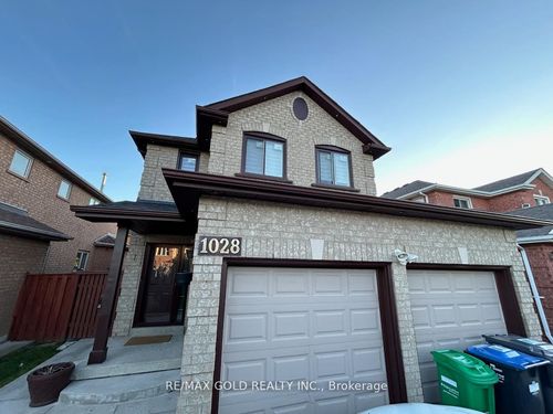 bsmt-1028 Fernandez Dr, Mississauga, ON, L5V1W9 | Card Image