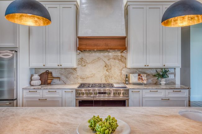 104 Hartfield Rd, Home with 4 bedrooms, 5 bathrooms and 3 parking in Round Top TX | Image 13