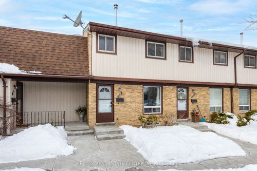 22-210 Glamis Rd, Cambridge, ON, N1R6L3 | Card Image