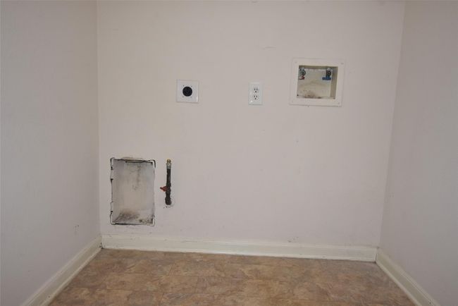 22811 Twisting Pine Dr, House other with 4 bedrooms, 2 bathrooms and 2 parking in Spring TX | Image 20