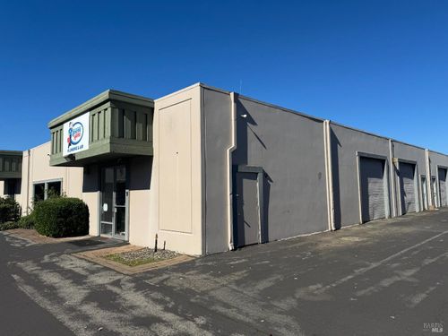 5772 Commerce Blvd, Rohnert Park, CA, 94928-1630 | Card Image