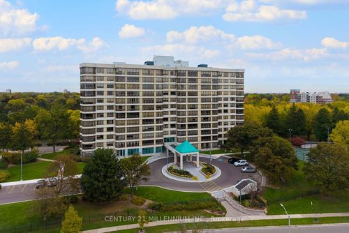 703-330 Mill St S, Brampton, ON, L6Y3V3 | Card Image