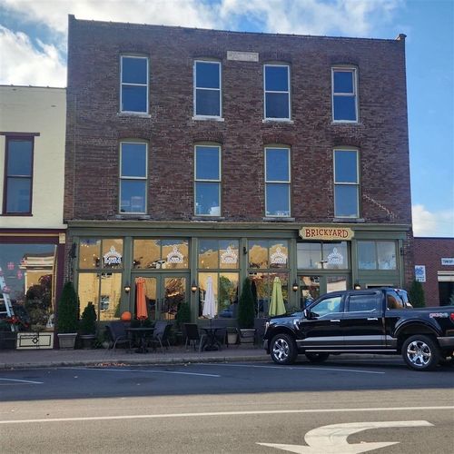 205 W Cedar St, Franklin, KY, 42134-2125 | Card Image