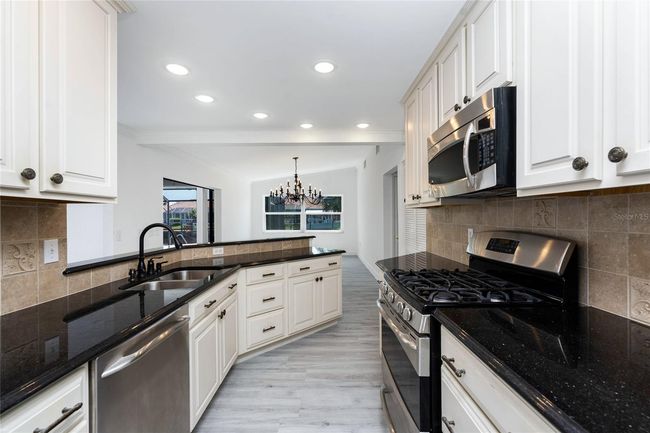5232 Conner Ter, House other with 3 bedrooms, 2 bathrooms and null parking in PORT CHARLOTTE FL | Image 11