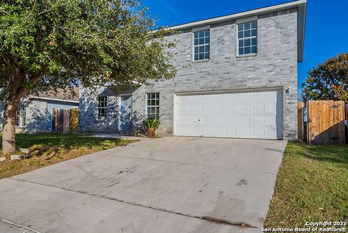 3310 Glacier Lk, San Antonio, TX, 78222-3335 | Card Image