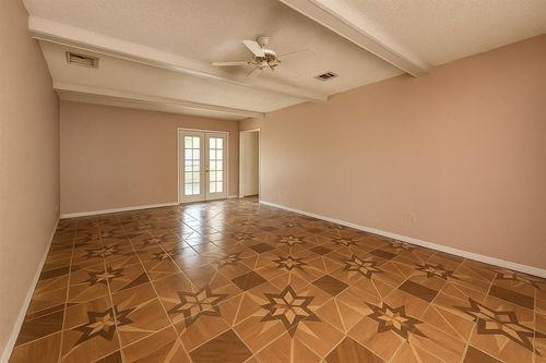 apt-32-8300 Nw 10th St, Oklahoma City, OK, 73127-2956 | Card Image