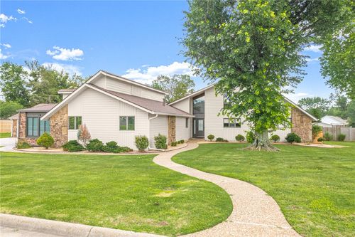 4603 W Centre Ct, Rogers, AR, 72758-1504 | Card Image
