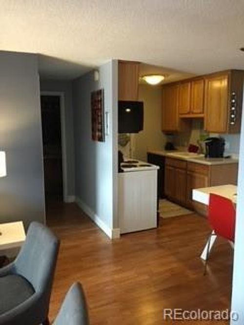 507-799 Dahlia St, Denver, CO, 80220-5172 | Card Image