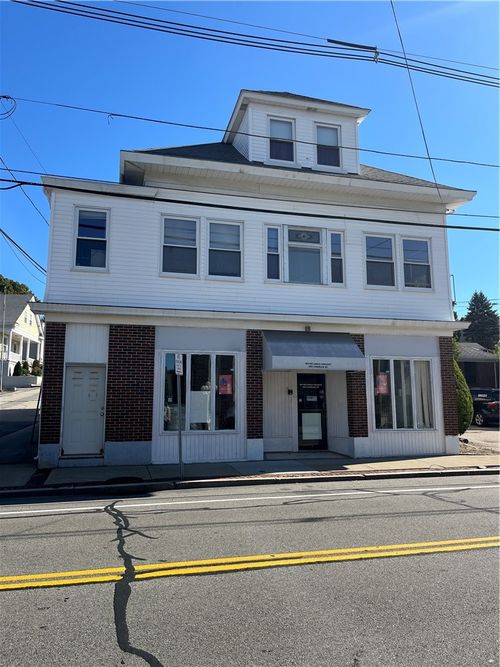 2-869 Charles St, North Providence, RI, 02904-5670 | Card Image
