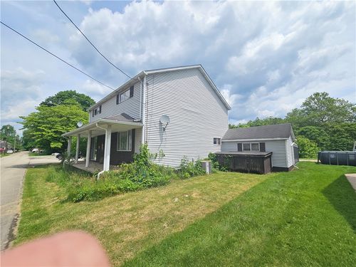 326 Riverside Dr, Rostraver Twp, PA, 15089 | Card Image