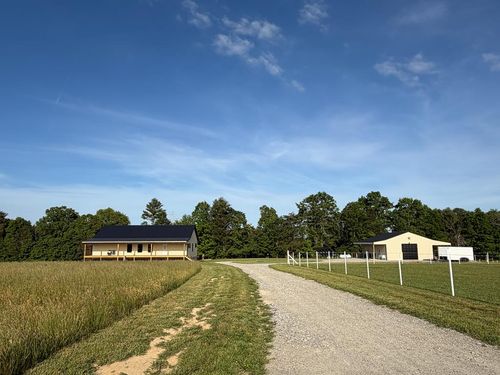 110 Don Conatser Rd., Allardt, TN, 38556 | Card Image