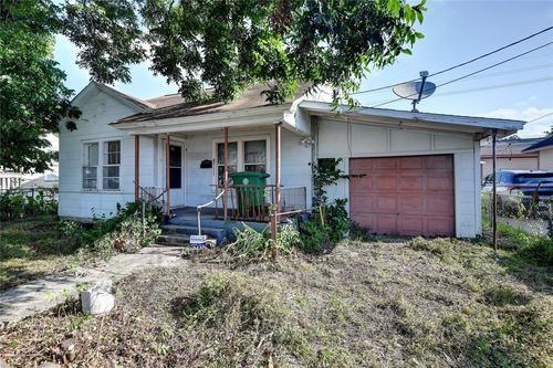 6711 Avenue C, Houston, TX, 77011-3519 | Card Image