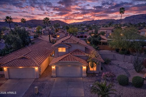 2916 E Amber Ridge Way, Phoenix, AZ, 85048-7737 | Card Image