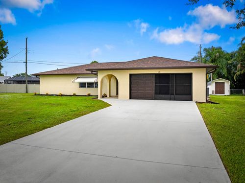104 Lomas Ct, Port St. Lucie, FL, 34952-1405 | Card Image