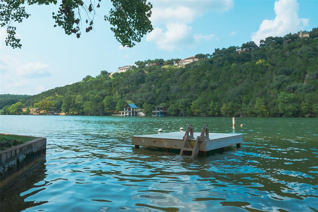 Land in Austin 5