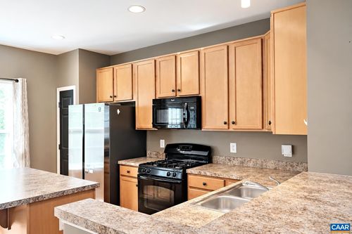1995 Asheville Dr, CHARLOTTESVILLE, VA, 22911 | Card Image