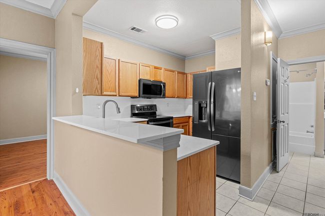 APT-406 - 710 E Boyd Dr, Condo with 2 bedrooms, 2 bathrooms and 2 parking in Baton Rouge LA | Image 6