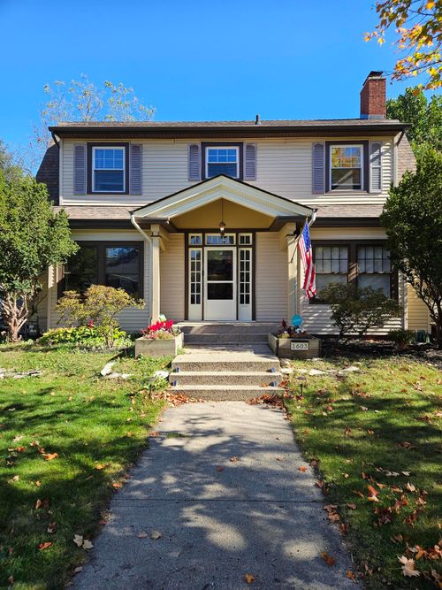 1603 Indiana Ave, La Porte, IN, 46350-5201 | Card Image