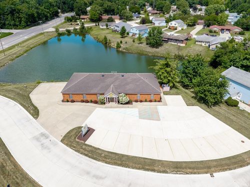 5525 Oak Valley Pl, Fort Wayne, IN, 46845-1836 | Card Image