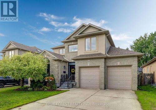 2058 Westpoint Hts, London, ON, N6P0A3 | Card Image