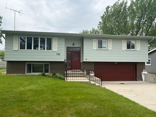 723 Maple Lane, Crown Point, IN, 46307 | Card Image