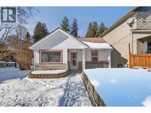 913 Sixth Street, Nelson, BC, V1L2Z4 | Card Image