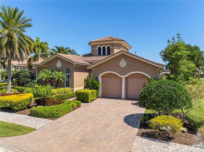 110 Se San Fratello, House other with 3 bedrooms, 5 bathrooms and 2 parking in PORT SAINT LUCIE FL | Image 5