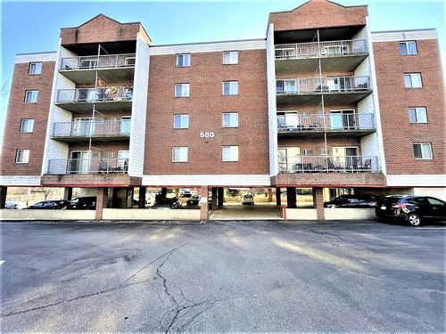 apt-29-580 Salem St, Wakefield, MA, 01880-1268 | Card Image