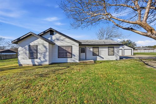 901 S Old Robinson Rd, Robinson, TX, 76706-5524 | Card Image