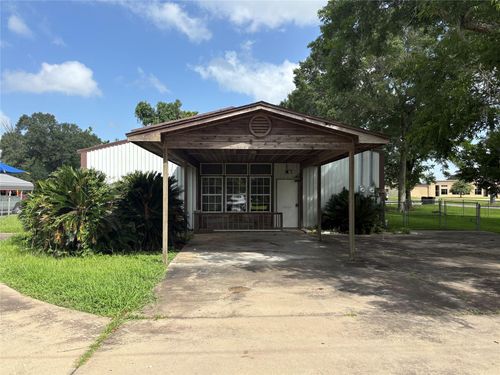 1-200 Gaines St, Brazoria, TX, 77422-7638 | Card Image