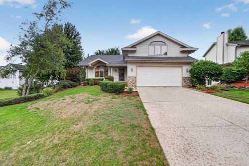 5904 Red Oak Trl, MCFARLAND, WI, 53558-8828 | Card Image