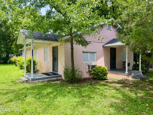 3767 Fairmont Ave, Macon, GA, 31204-2221 | Card Image