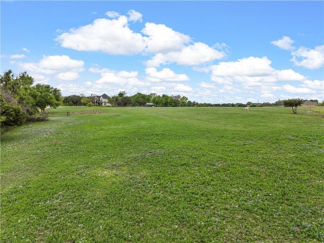 1074 Lifestyle Ln, House other with 4 bedrooms, 4 bathrooms and 2 parking in McGregor TX | Image 56