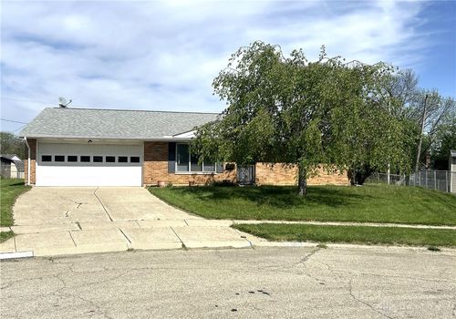 1990 Herky Place, Fairborn, OH, 45324 | Card Image