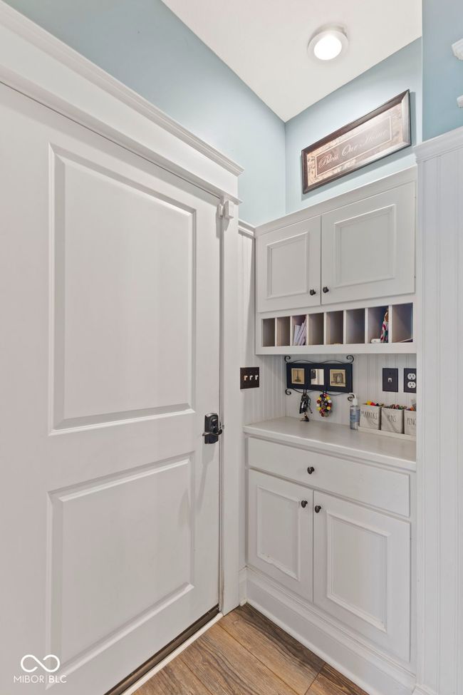 1675 Devonshire Dr, House other with 5 bedrooms, 5 bathrooms and null parking in Seymour IN | Image 53