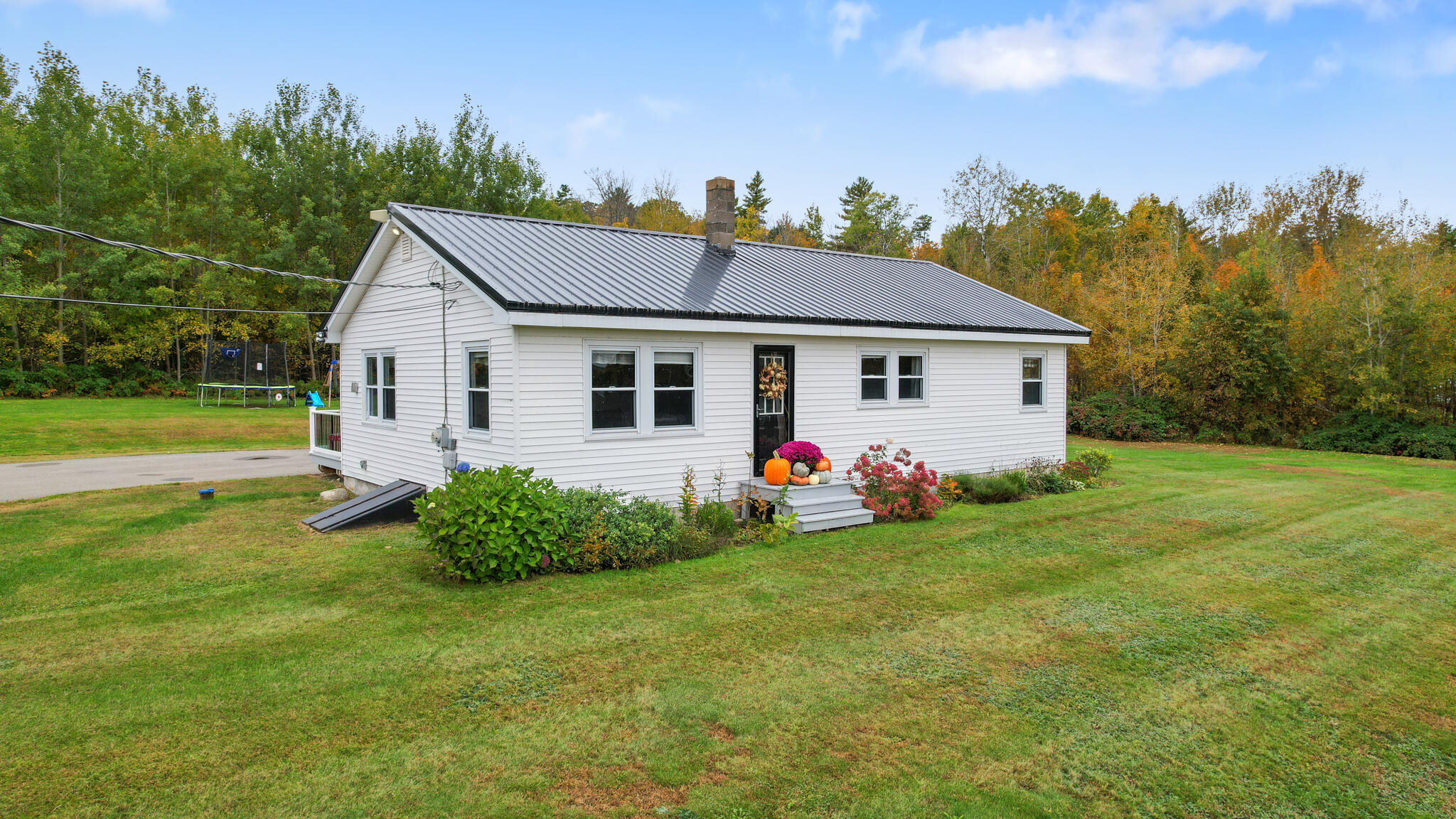 Main Rd, Carmel, ME 04419