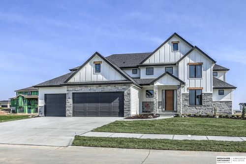 11012 S 222nd St, Gretna, NE, 68028-6032 | Card Image