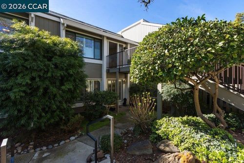 apt-6-3136 Rossmoor Pkwy, Walnut Creek, CA, 94595-3330 | Card Image