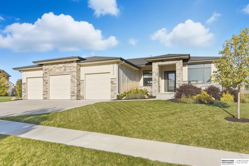21432 B St, Elkhorn, NE, 68022-3264 | Card Image