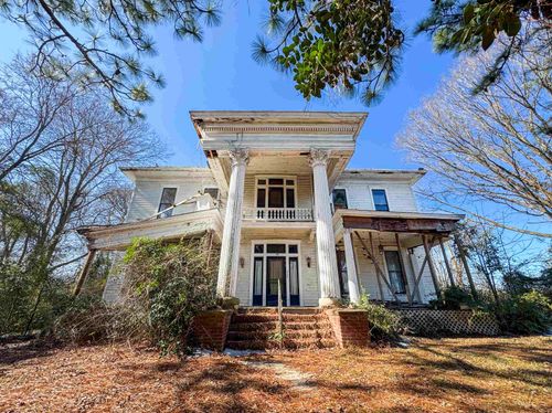 775 N Lake St, Waskom, TX, 75692-9417 | Card Image