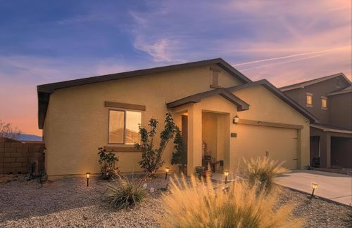 1703 Adelaide Ln, Belen, NM, 87002-7069 | Card Image