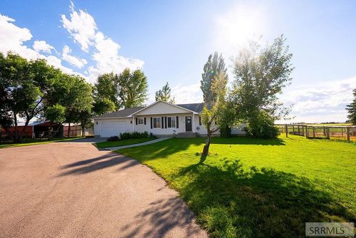 1368 N N 1100 E, Shelley, ID, 83274-5113 | Card Image