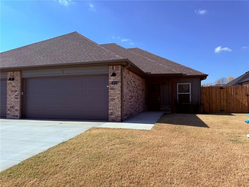 2-72 E Bottlebrush Bnd, Farmington, AR, 72730-3187 | Card Image