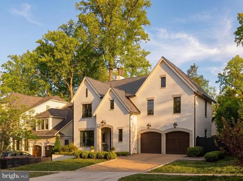 8003 Newdale Rd, Bethesda, MD, 20814-4623 | Card Image