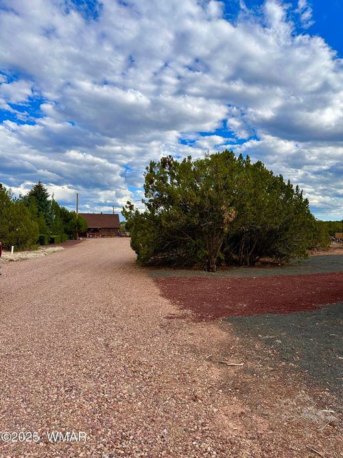 1826 Howard Pl, Show Low, AZ, 85901-8141 | Card Image