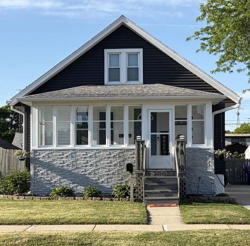 2007 27th Street, Kenosha, WI, 53140 | Card Image