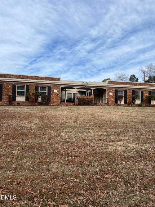 ste-3-901 Willow Dr, Chapel Hill, NC, 27514-7078 | Card Image