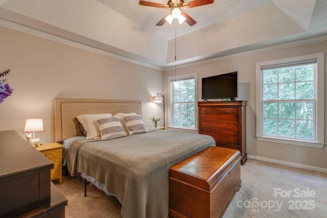 Primary Bedroom | Image 10